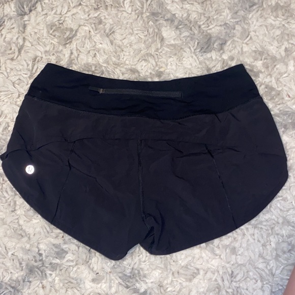 Lululemon speed shorts 2.5” - Picture 5 of 6